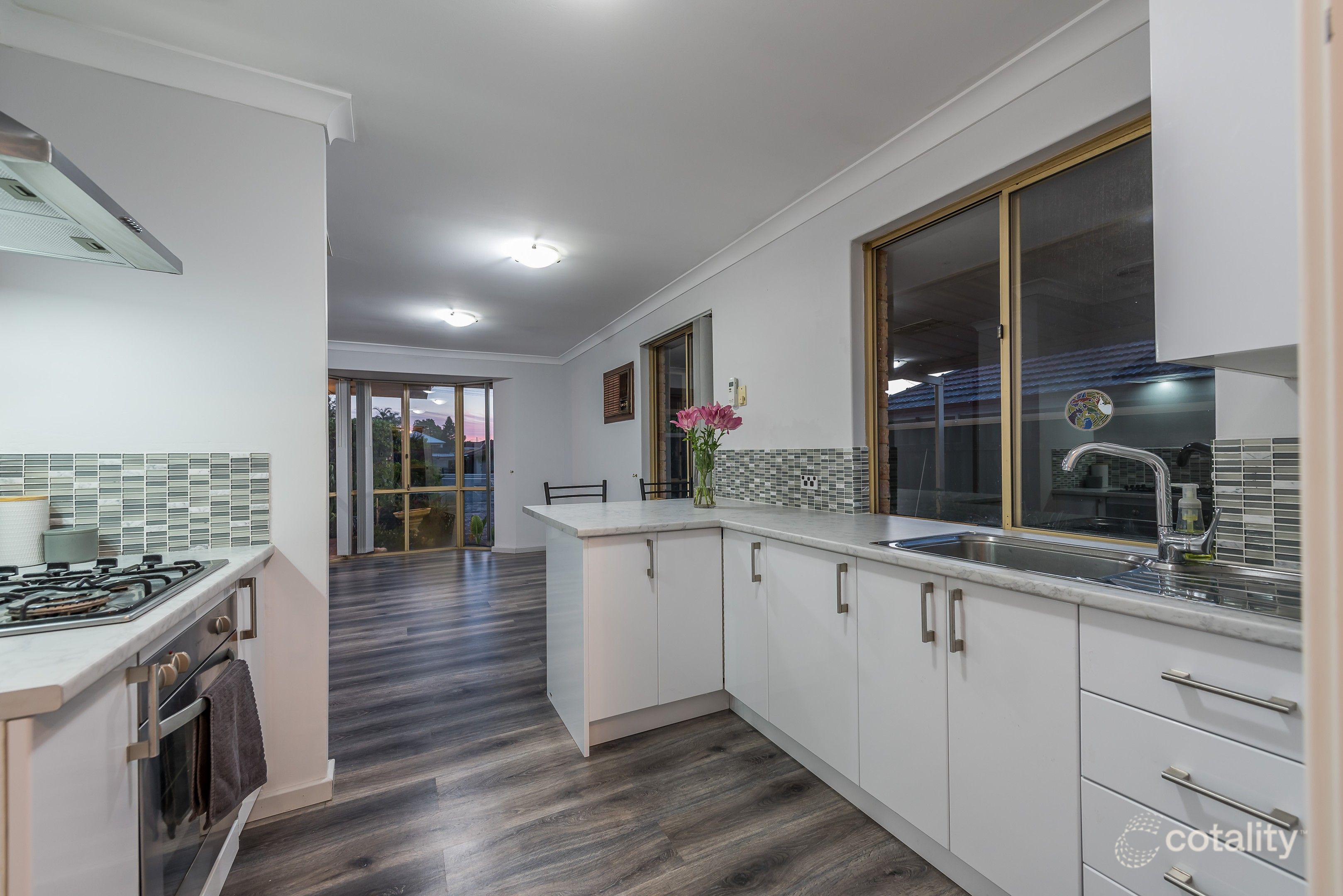 40/15 Mereworth Way, Marangaroo, WA 6064