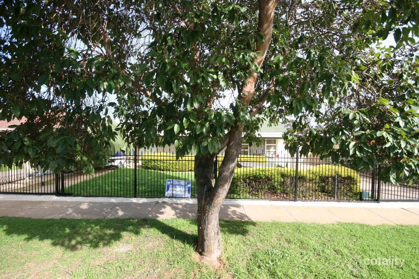 17 Lamorna Pde, Parafield Gardens, SA 5107