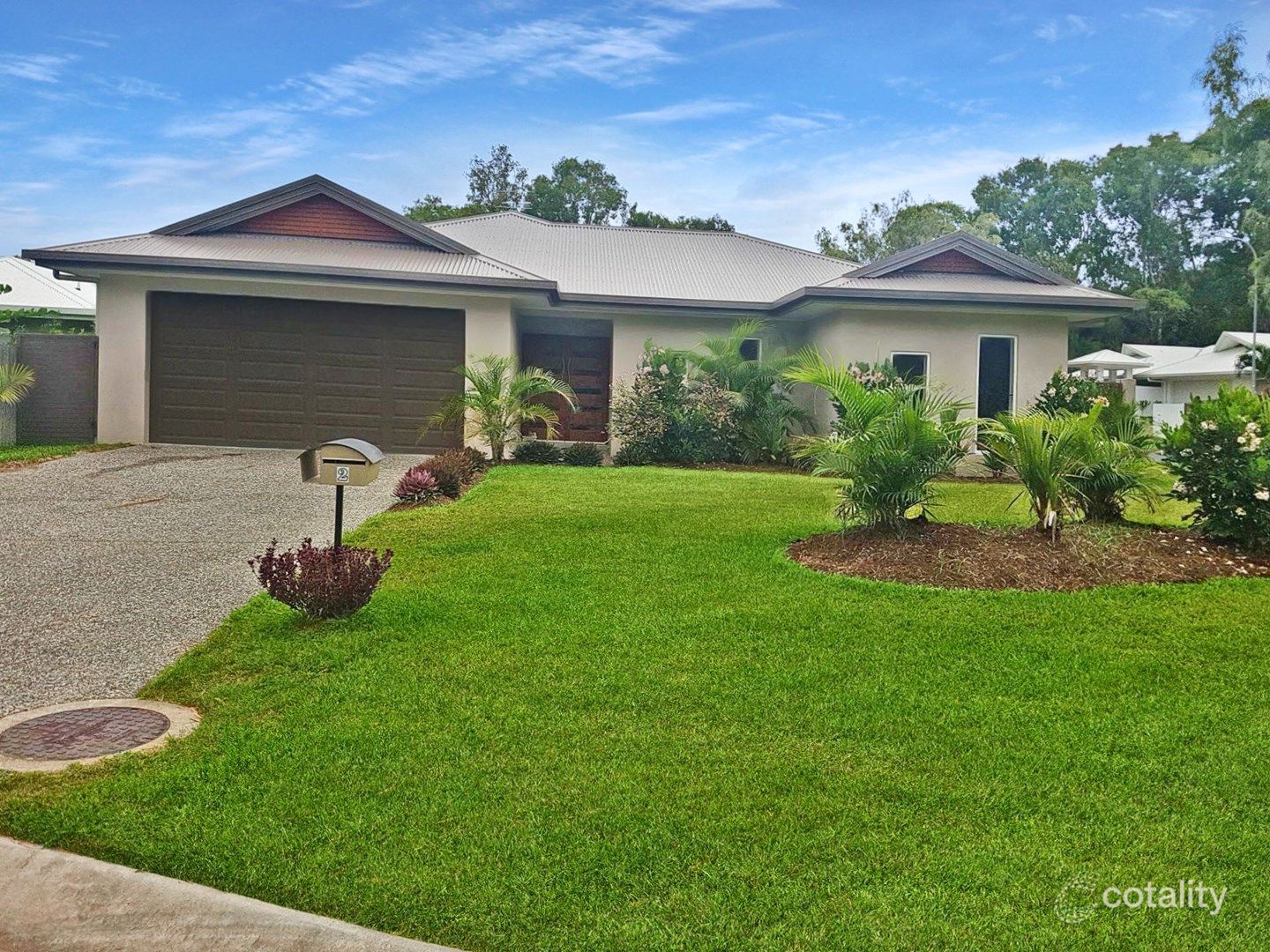 2 Kurt Cl, Palm Cove, QLD 4879