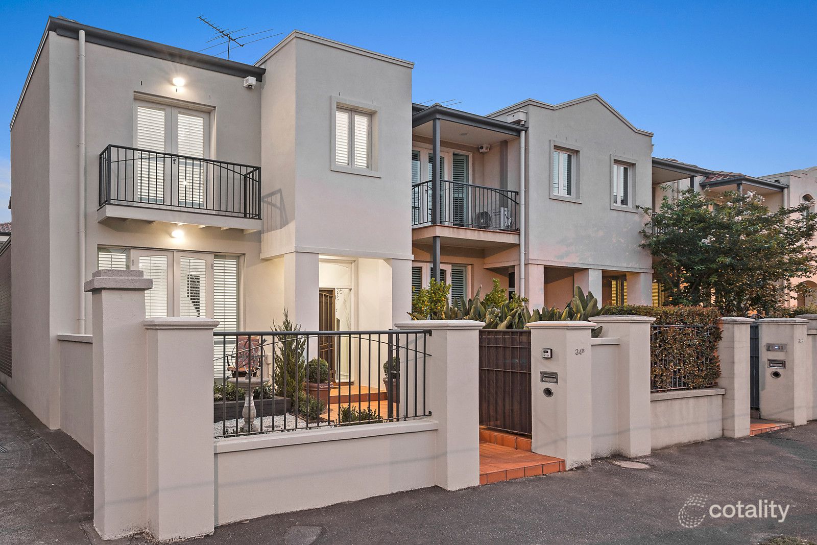 34b Wattletree Rd, Armadale, VIC 3143