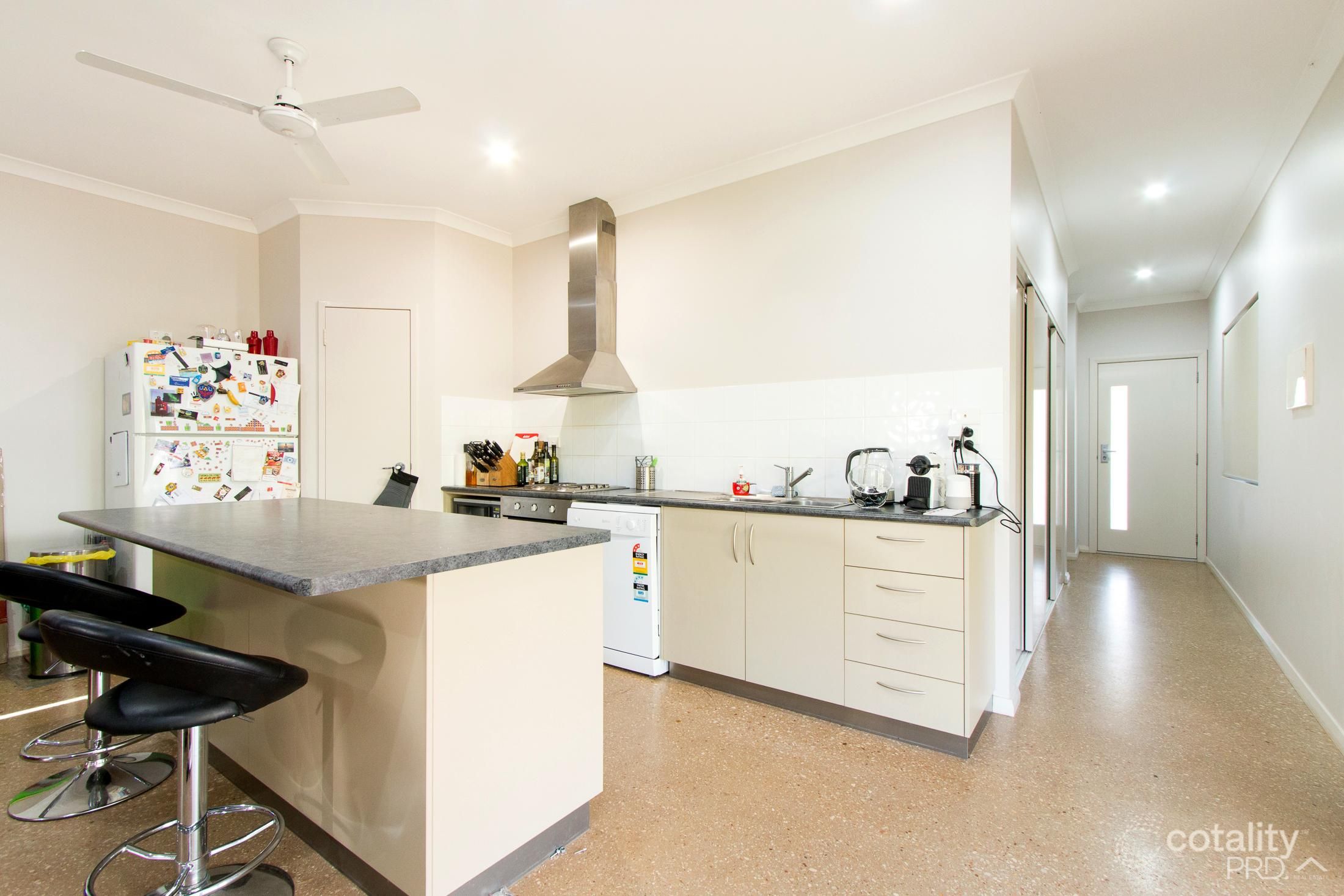 17 Tomarito Cres, Bilingurr, WA 6725