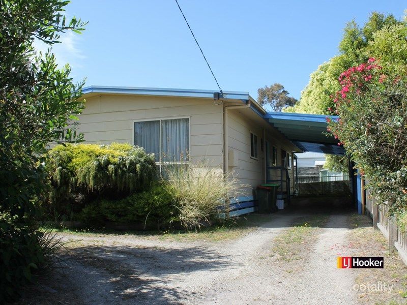 1 Alwyn Ct, Inverloch, VIC 3996