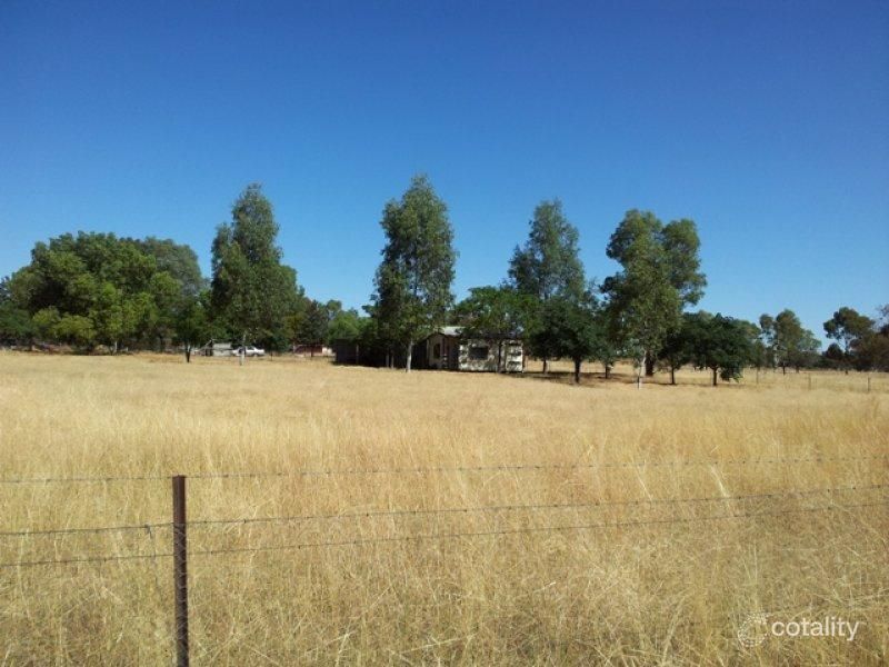 74 Warrah St, Peak Hill, NSW 2869