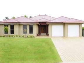 30 Lakeside Cct, Dubbo, NSW 2830