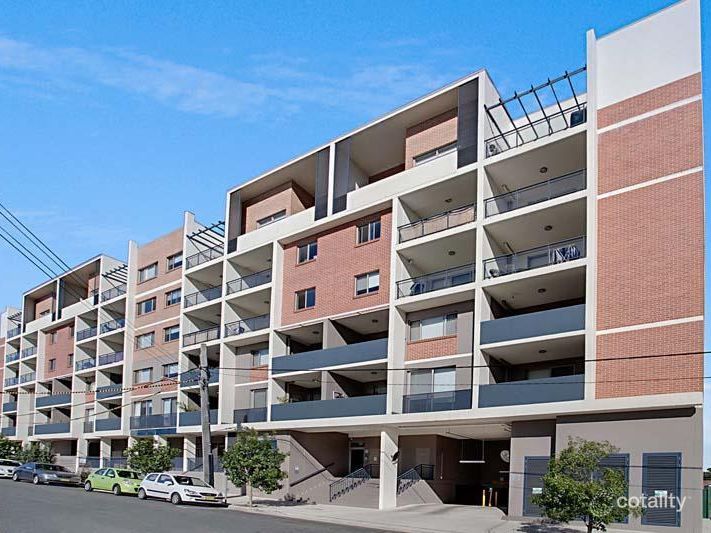 11/3-9 Warby St, Campbelltown, NSW 2560