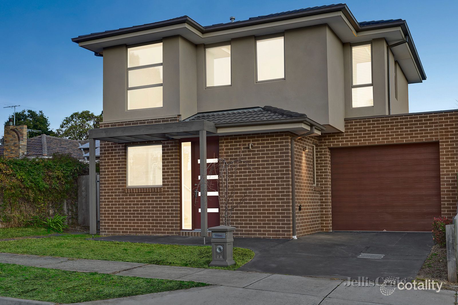 2a Clifford Ct, Forest Hill, VIC 3131