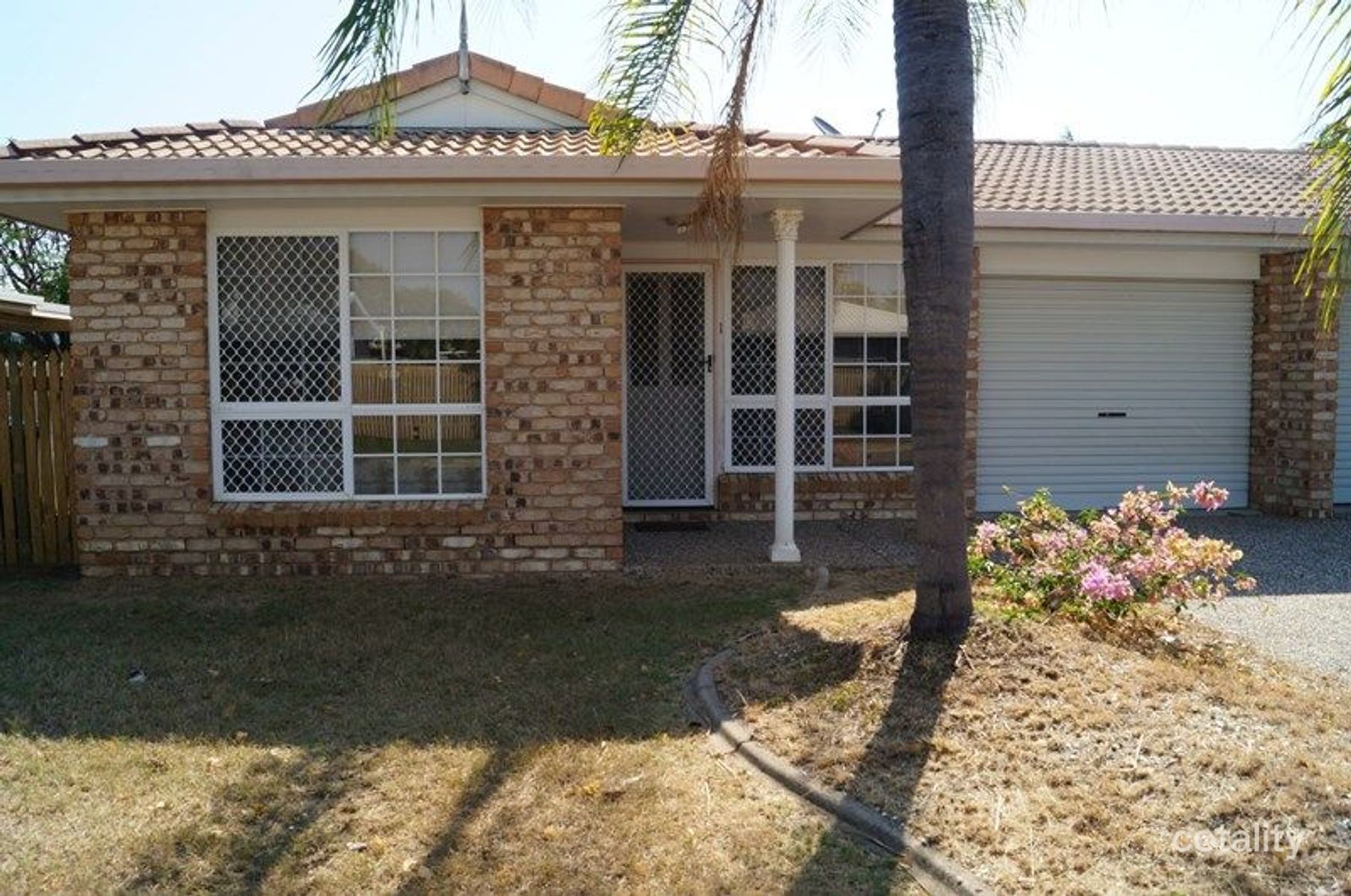 1/2 Nerang Cl, Kawana, QLD 4701