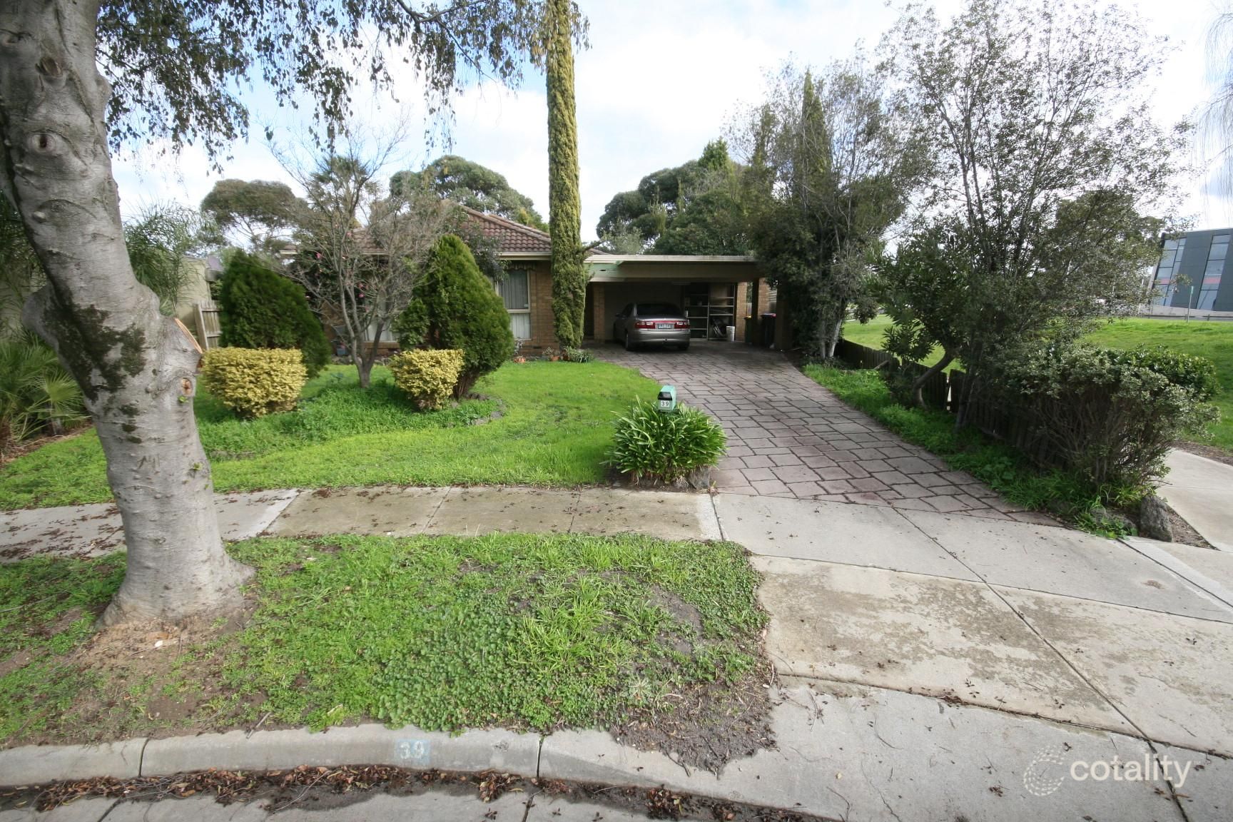 39 Hawksburn Cres, Wantirna South, VIC 3152