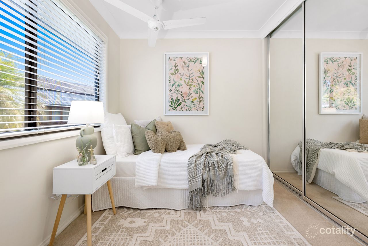 4 Malton St, The Gap, QLD 4061