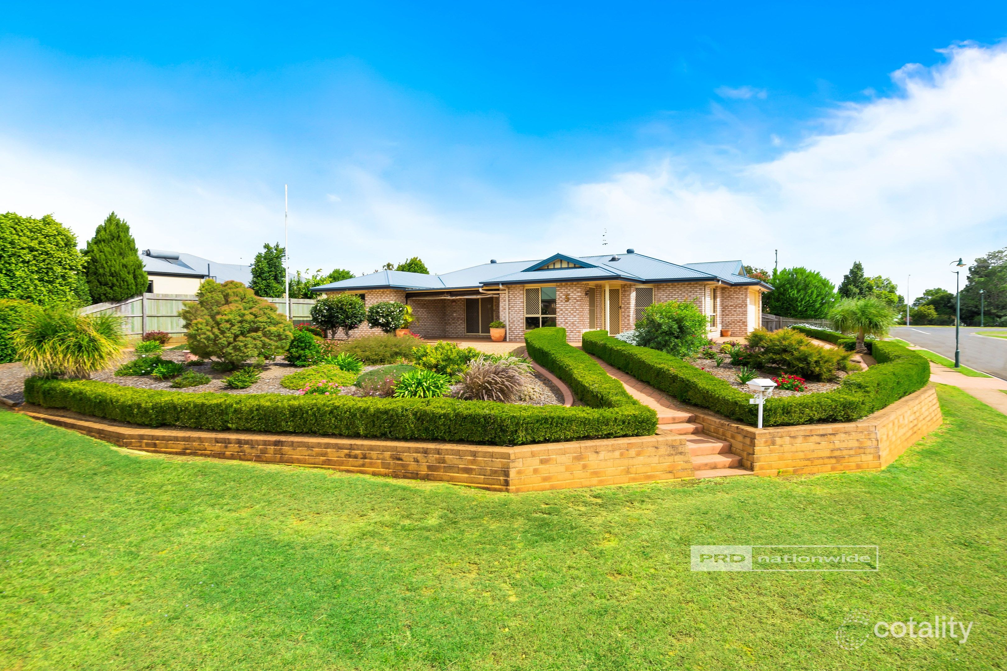 5 Mccall St, Highfields, QLD 4352