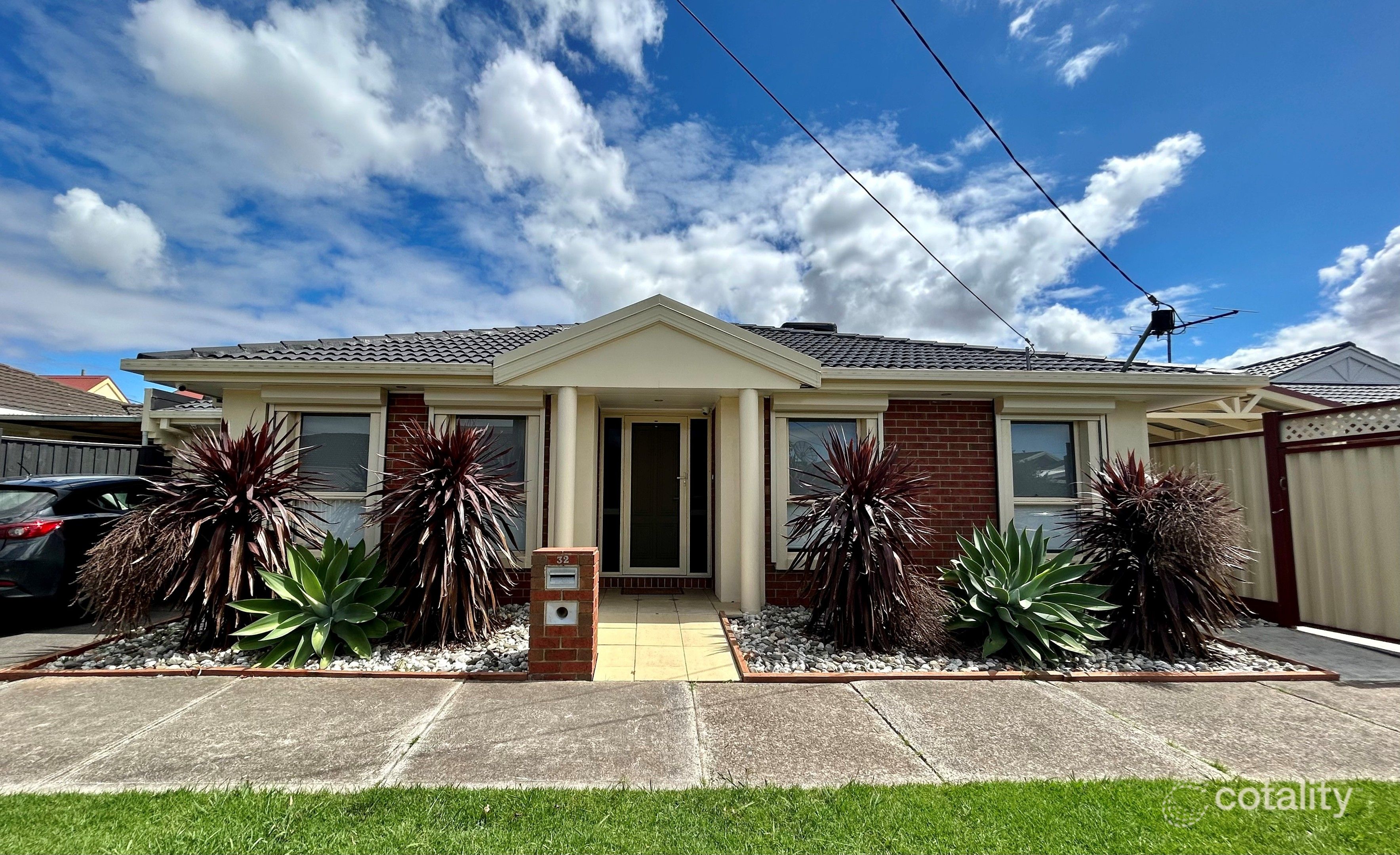32 Hosken St, Altona Meadows, VIC 3028