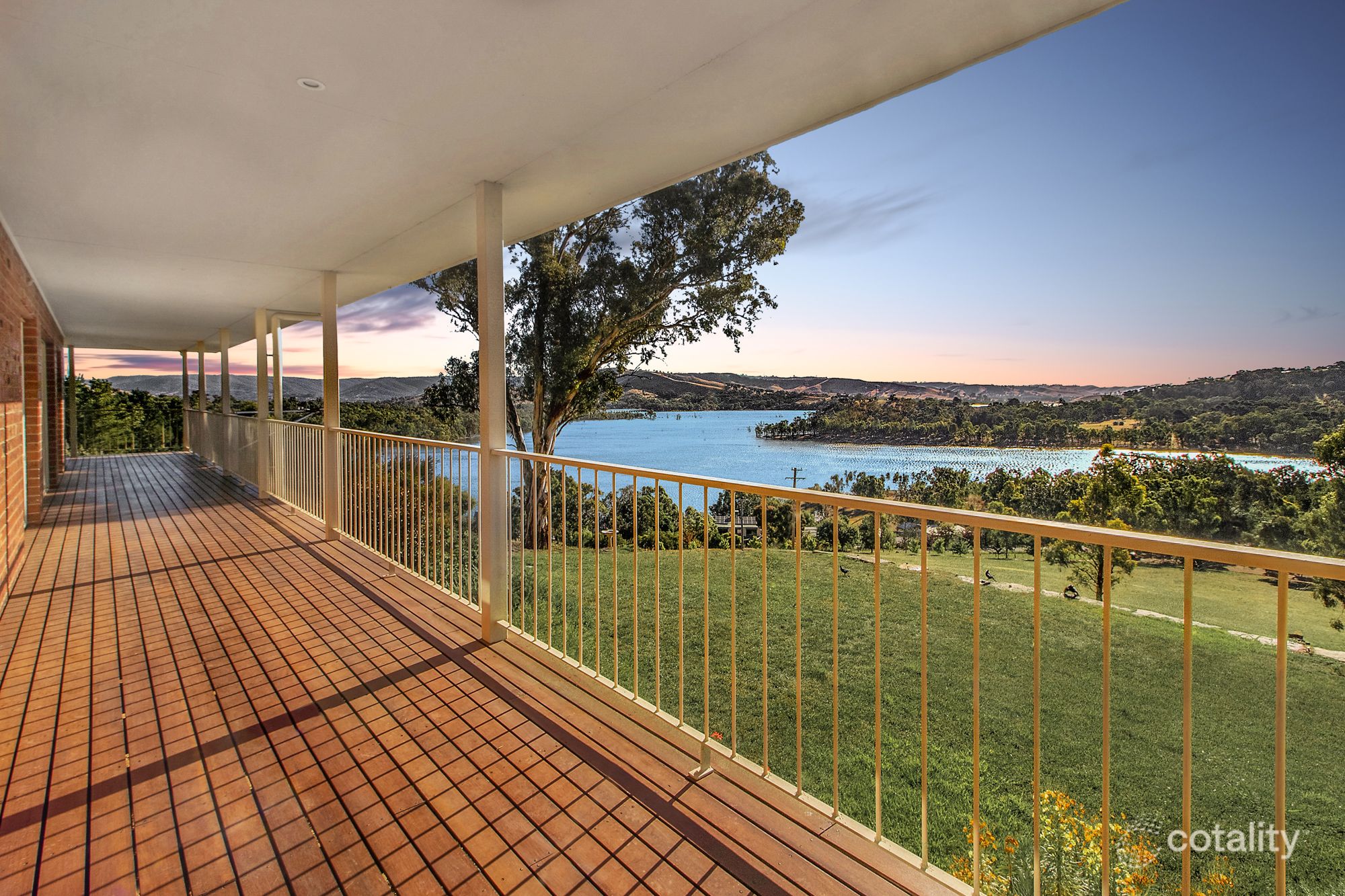 88 Dry Creek Rd, Bonnie Doon, VIC 3720