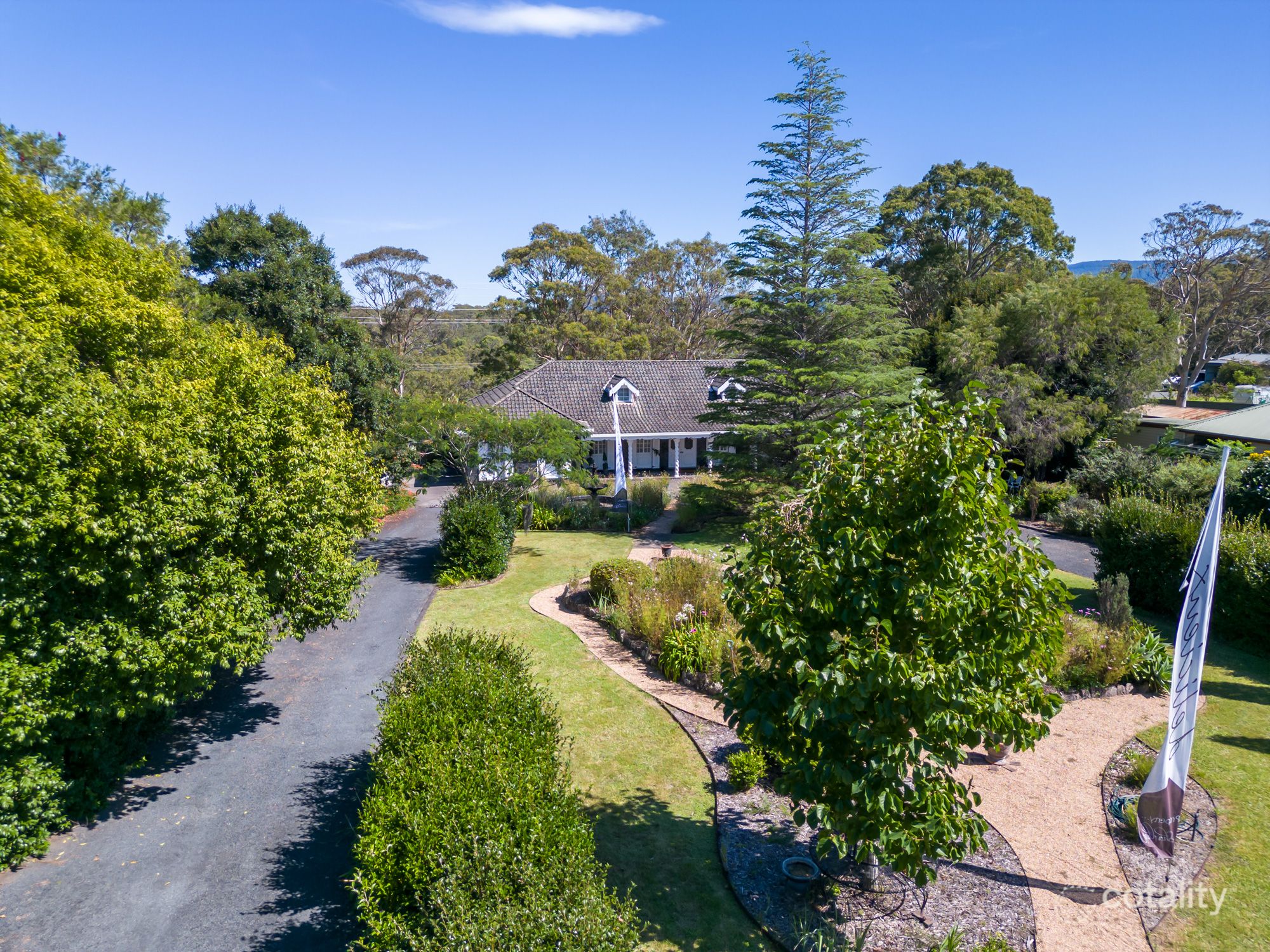 415 Princes Hwy, Bomaderry, NSW 2541