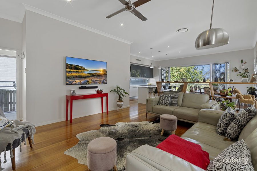 63 Stella St, Holland Park, QLD 4121