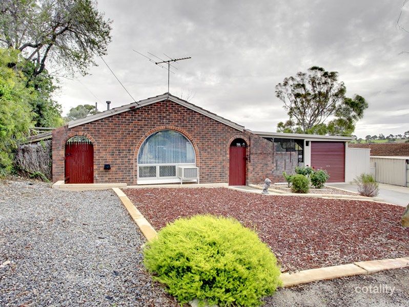 27 Woodstock Ave, Christie Downs, SA 5164