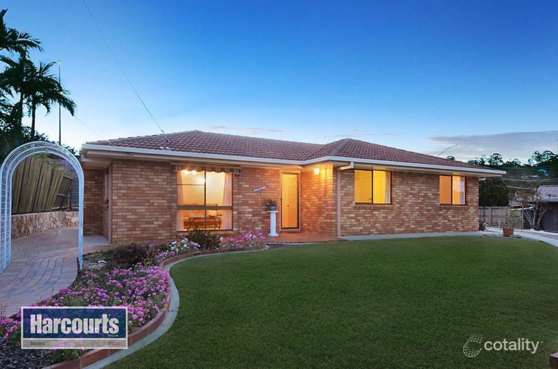 5 Hylacola Dr, Albany Creek, QLD 4035