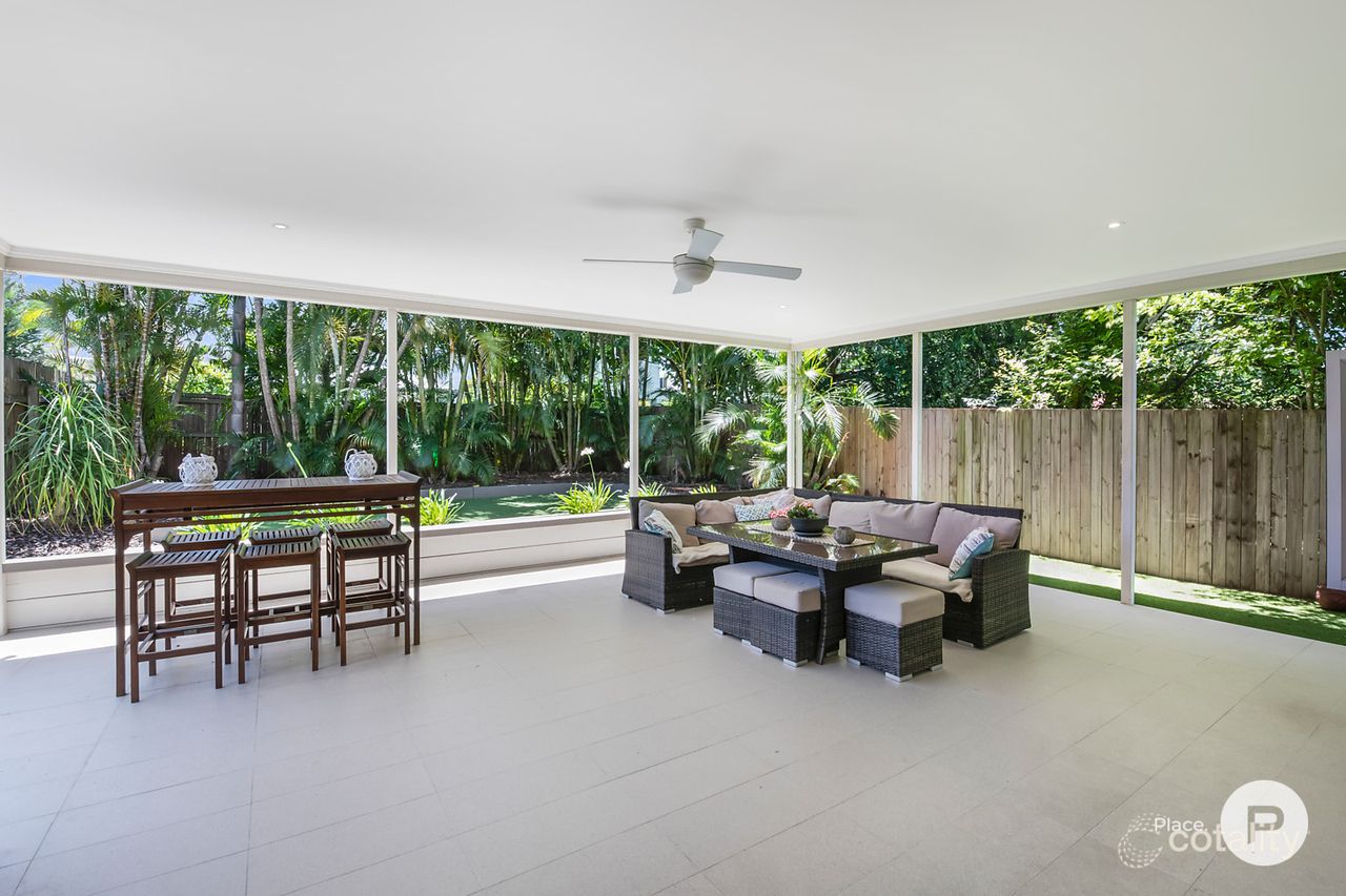 28a Moncrief Rd, Cannon Hill, QLD 4170