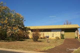 372 Hume St, Centenary Heights, QLD 4350