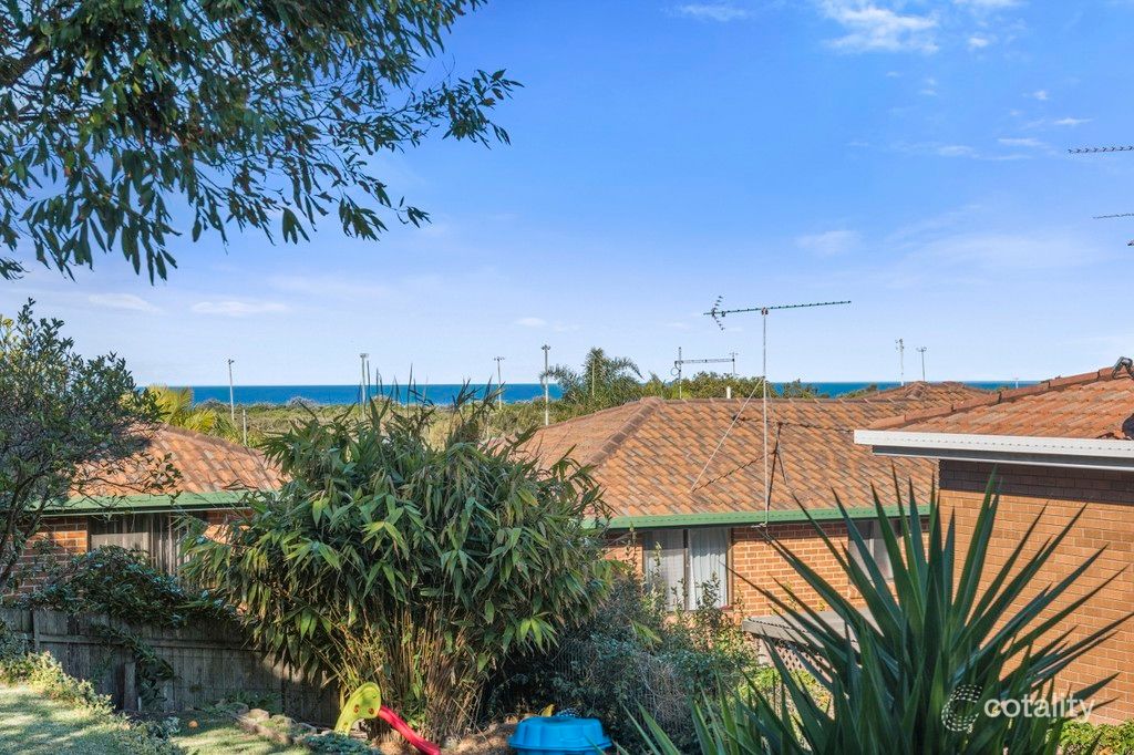 8 Maldon Pl, Woolgoolga, NSW 2456