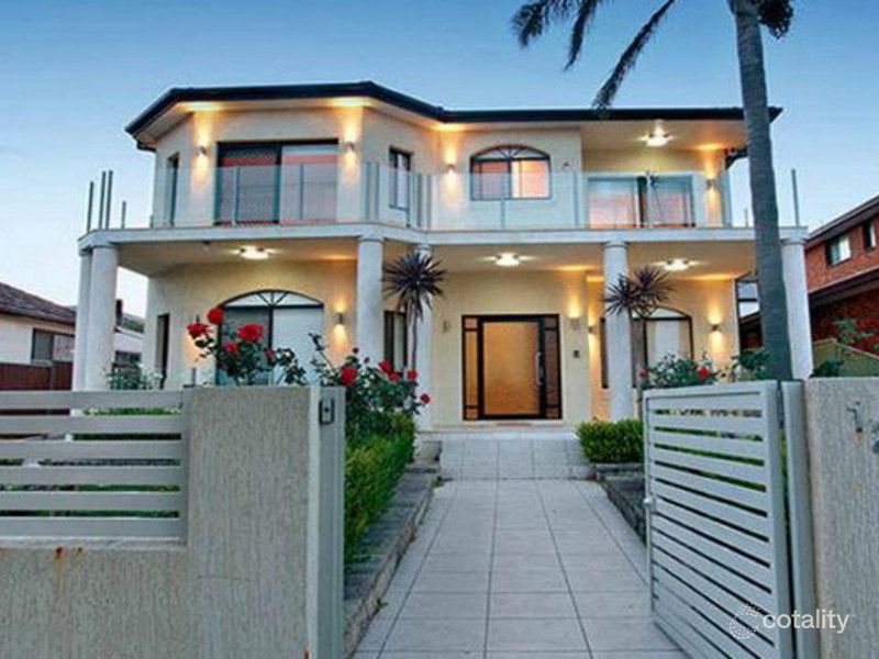 122 Excelsior St, Merrylands, NSW 2160