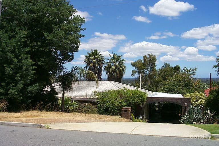 55 Ashley Dr, Kelmscott, WA 6111