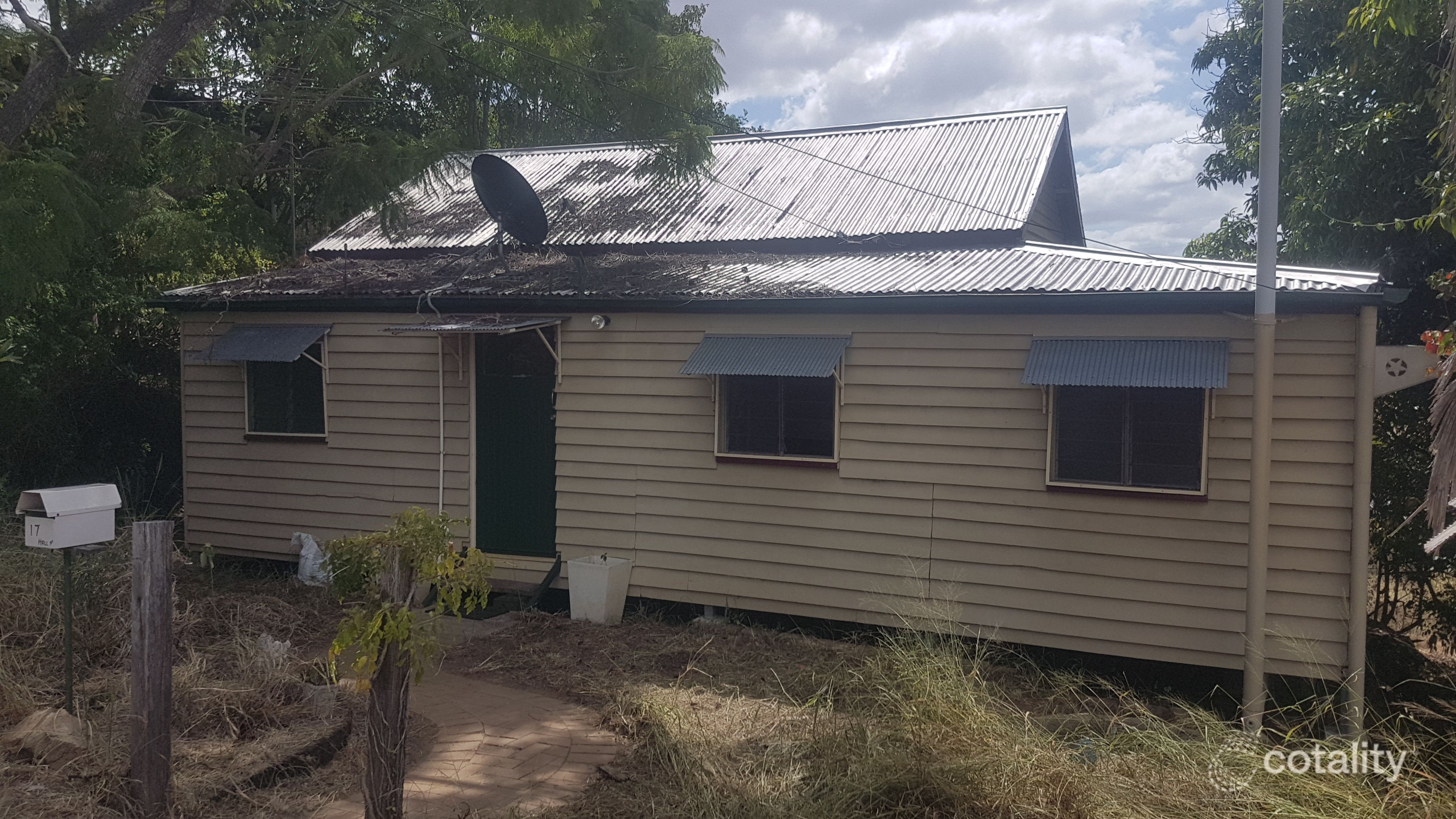 17 Hall St, Mount Morgan, QLD 4714