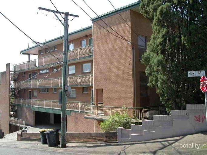 55 Hampstead Rd, Highgate Hill, QLD 4101