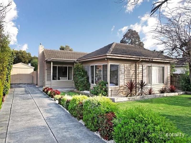 8 Cooma St, Moorabbin, VIC 3189
