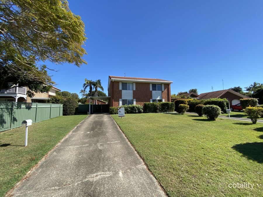 1/16 Warrie Cl, Paradise Point, QLD 4216