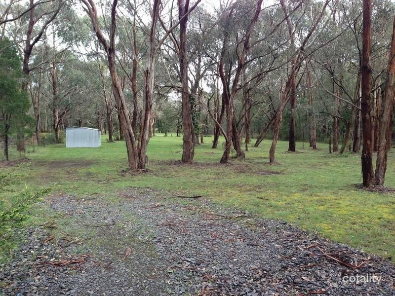 177 Grevillea Dr, Enfield, VIC 3352