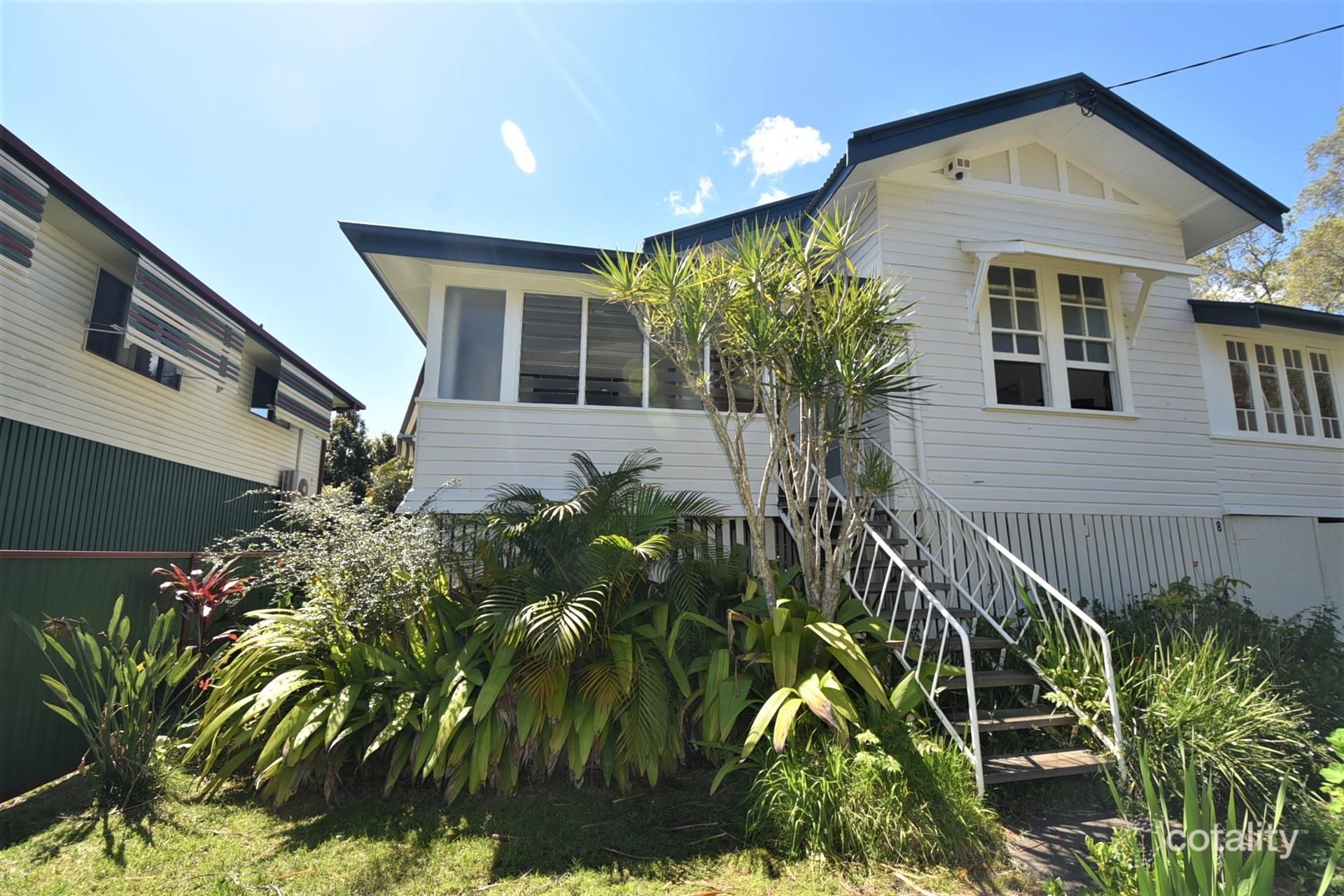 8 Hayward St, Girards Hill, NSW 2480