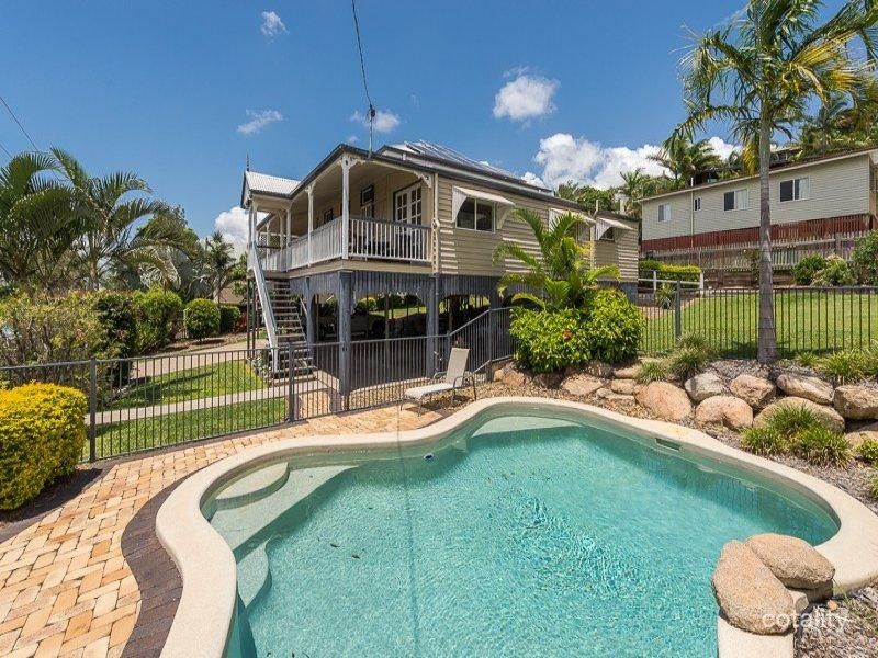 37 Harbour Tce, Gladstone Central, QLD 4680