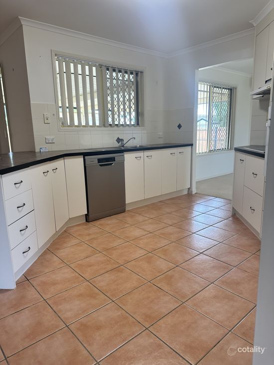 27 Conondale Ct, Torquay, QLD 4655