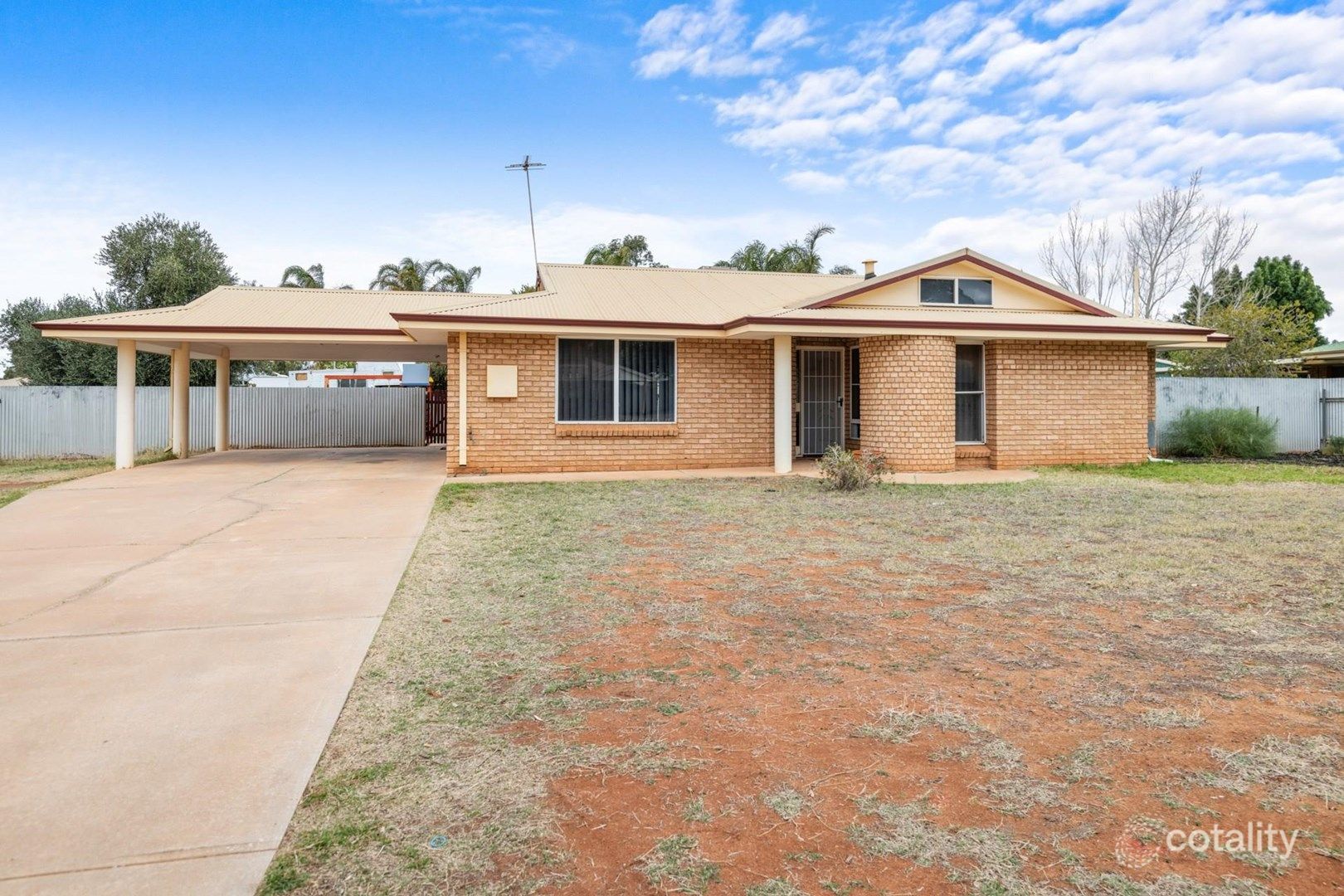 4 Bracklemann Dr, Boulder, WA 6432