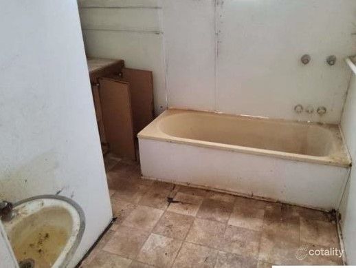 106 Albert St, Morven, QLD 4468