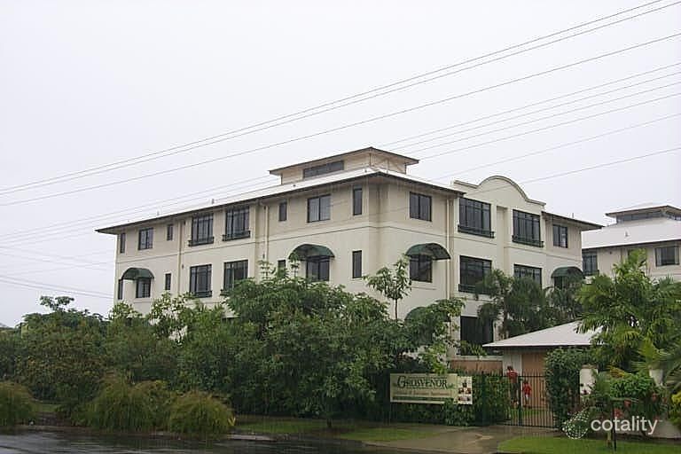 2/186-188 Mcleod St, Cairns North, QLD 4870