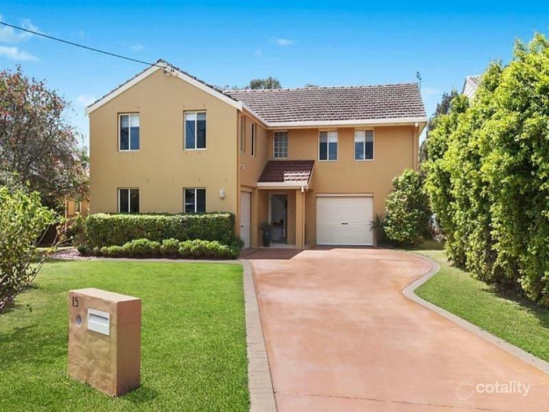 15 Bayside Dr, Green Point, NSW 2251