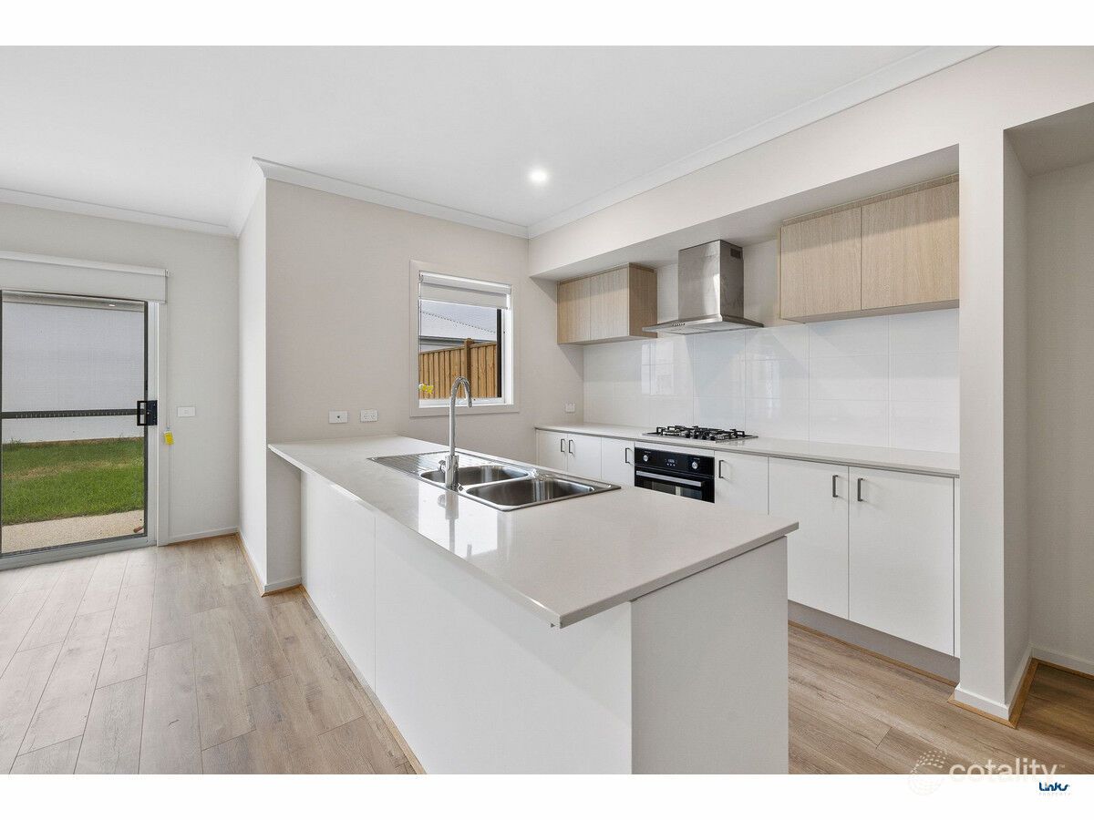 131 Merrijig Dr, Torquay, VIC 3228