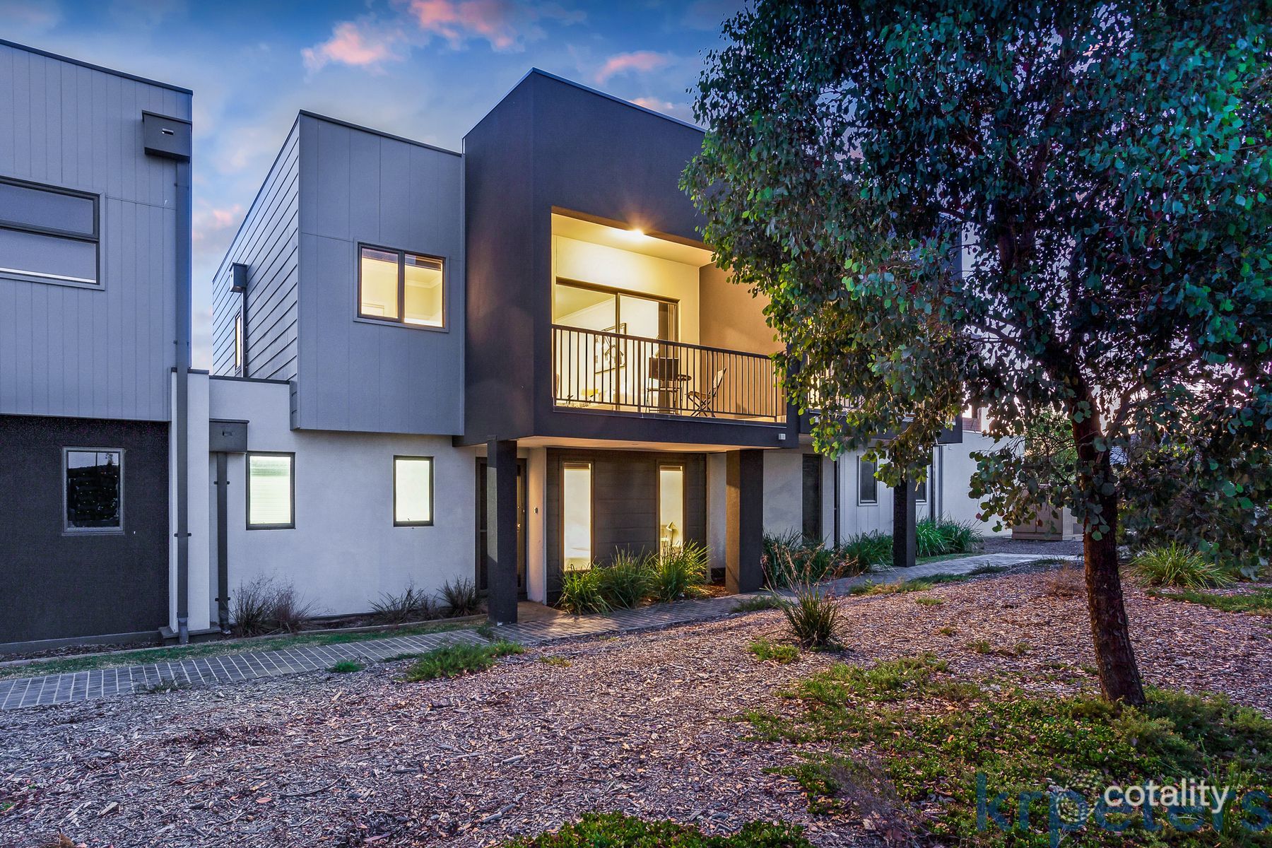 17 Sable Cct, Officer, VIC 3809