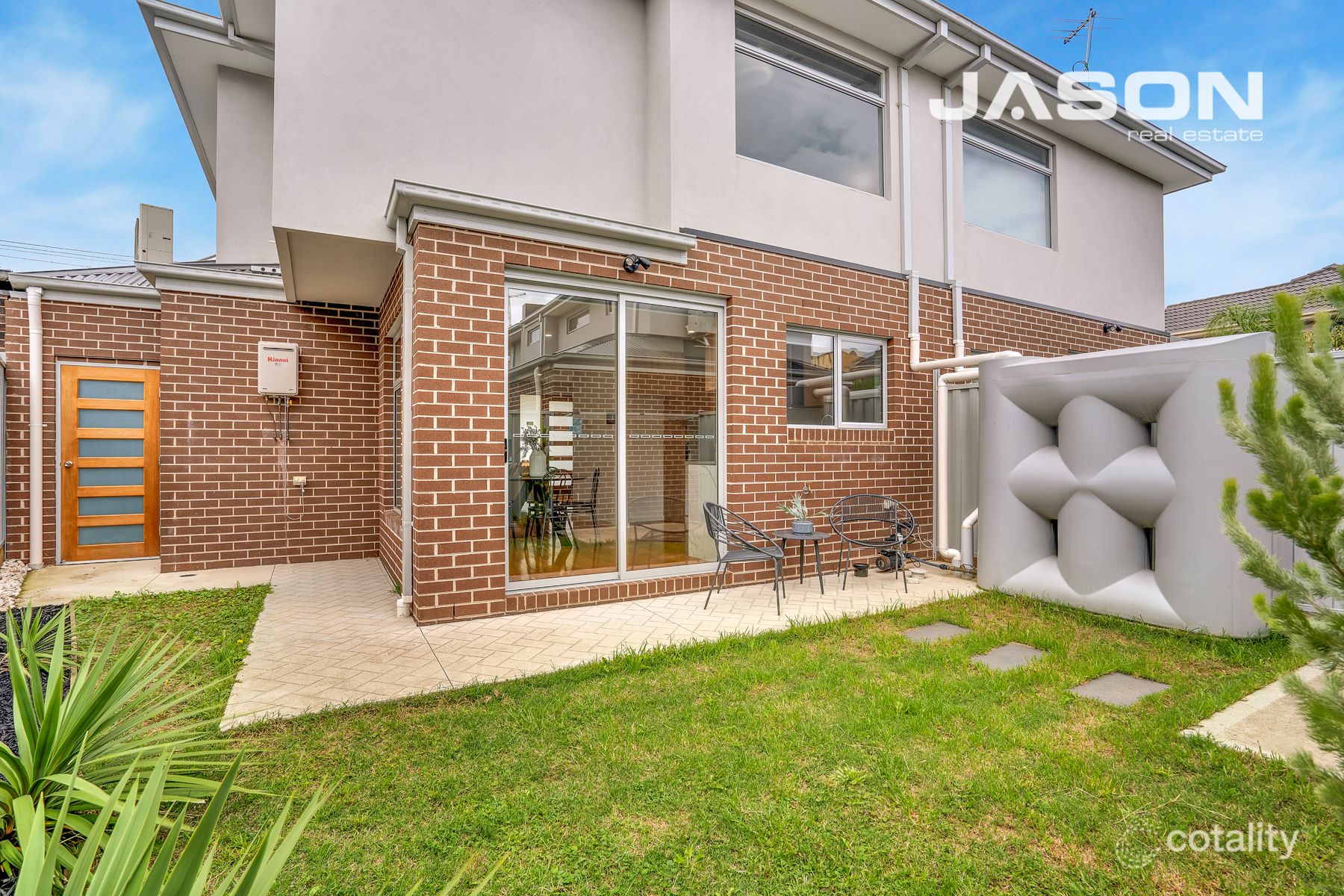 2/9 Birch Ave, Tullamarine, VIC 3043