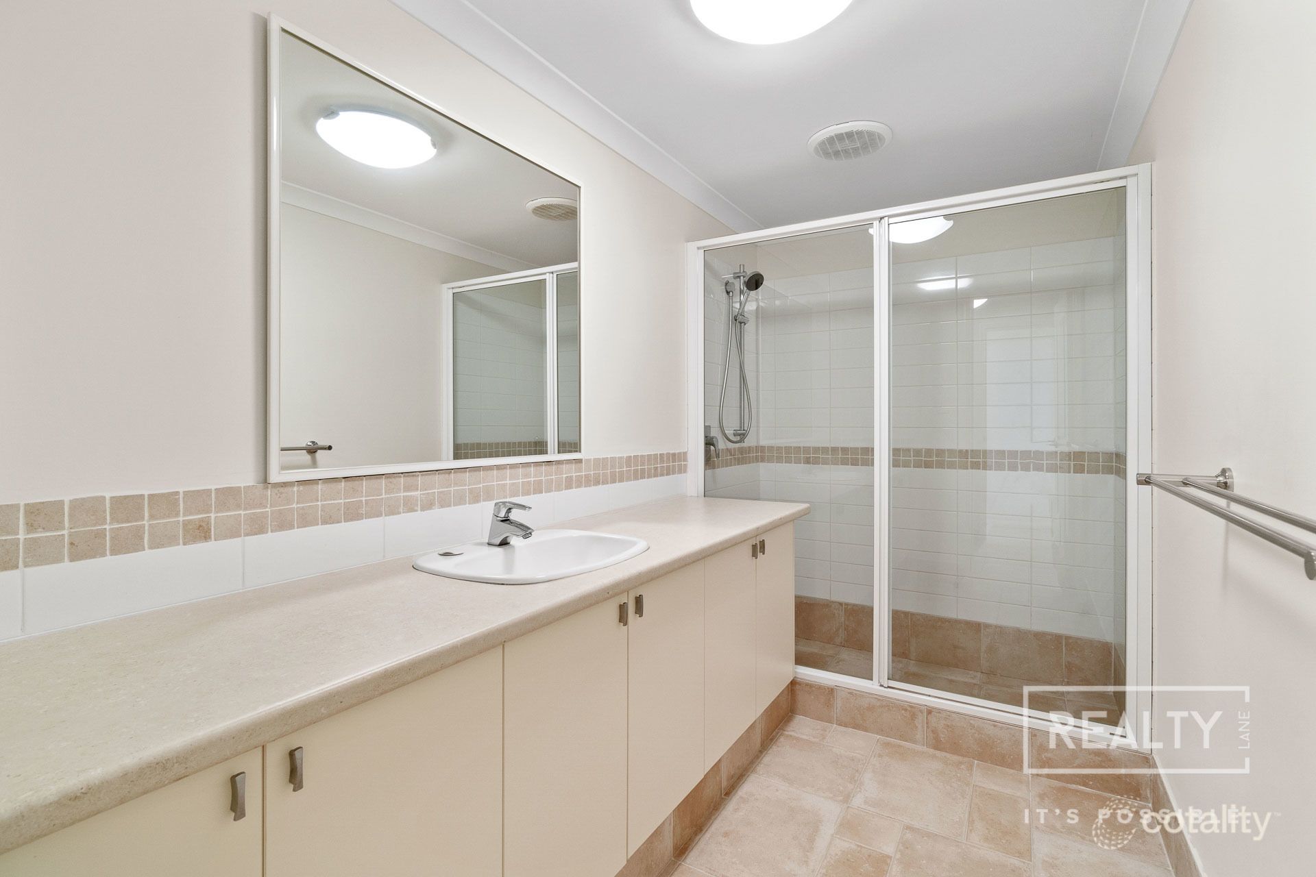 8 James St, North Beach, WA 6020