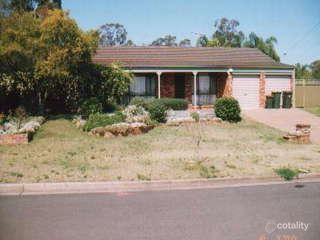 18 Throsby Dr, Narellan Vale, NSW 2567
