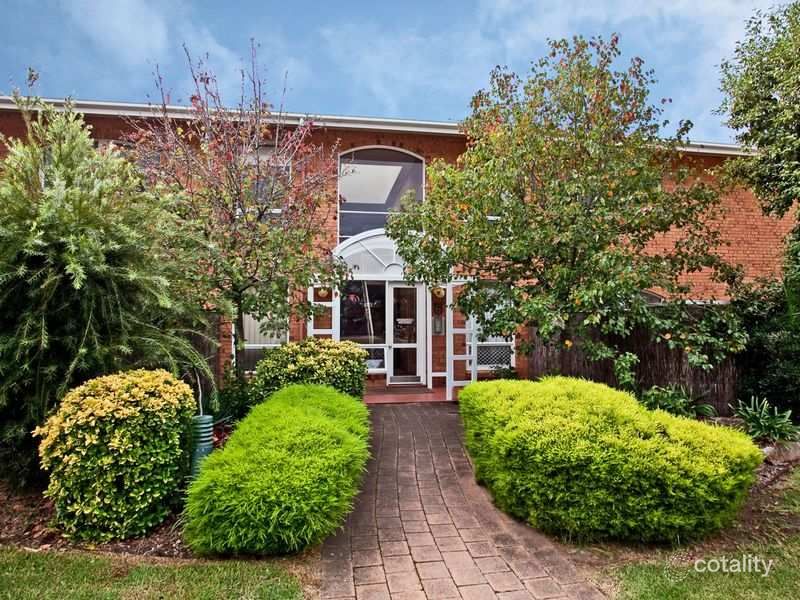 2/6 Sunrise Ct, West Lakes, SA 5021