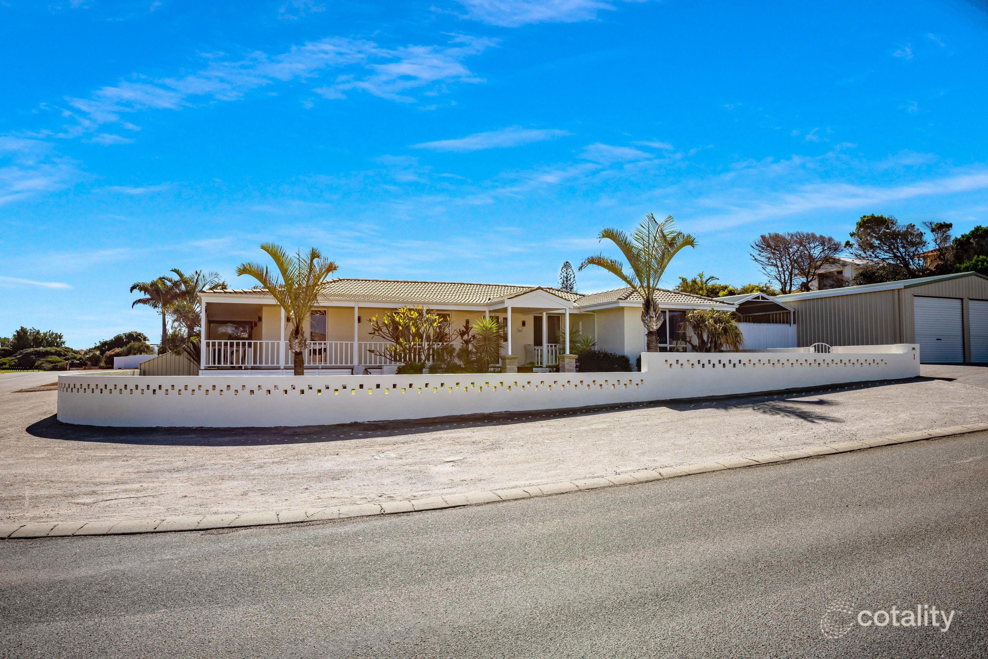 1 Mcgragh Ct, Tarcoola Beach, WA 6530