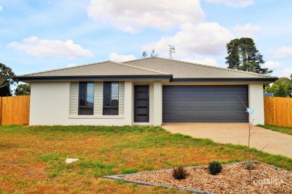 11 White Gum Pl, Guyra, NSW 2365