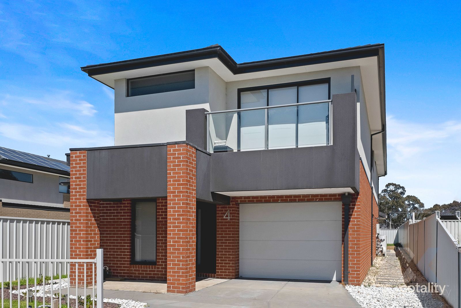 4 Soho Ct, Keysborough, VIC 3173