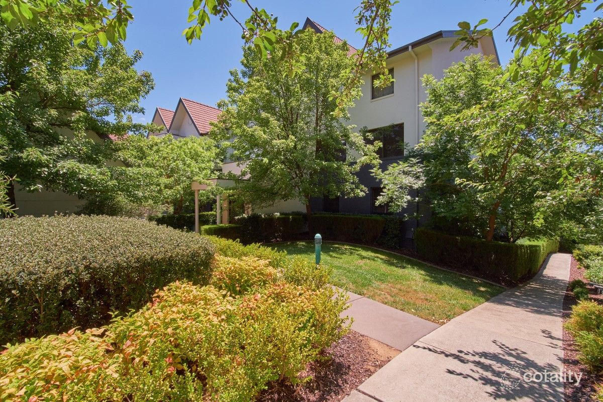 1/7 Eldridge Cres, Garran, ACT 2605