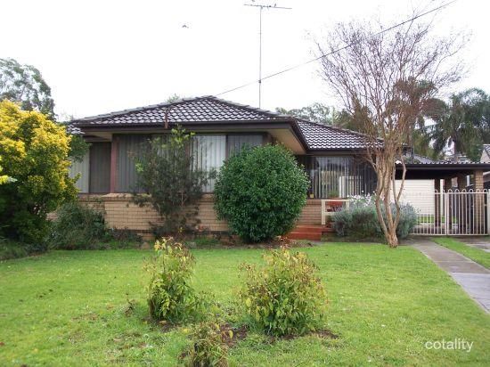 71 Wentworth Dr, Camden South, NSW 2570
