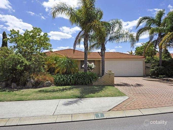 7 Turnbury Park Dr, Jandakot, WA 6164