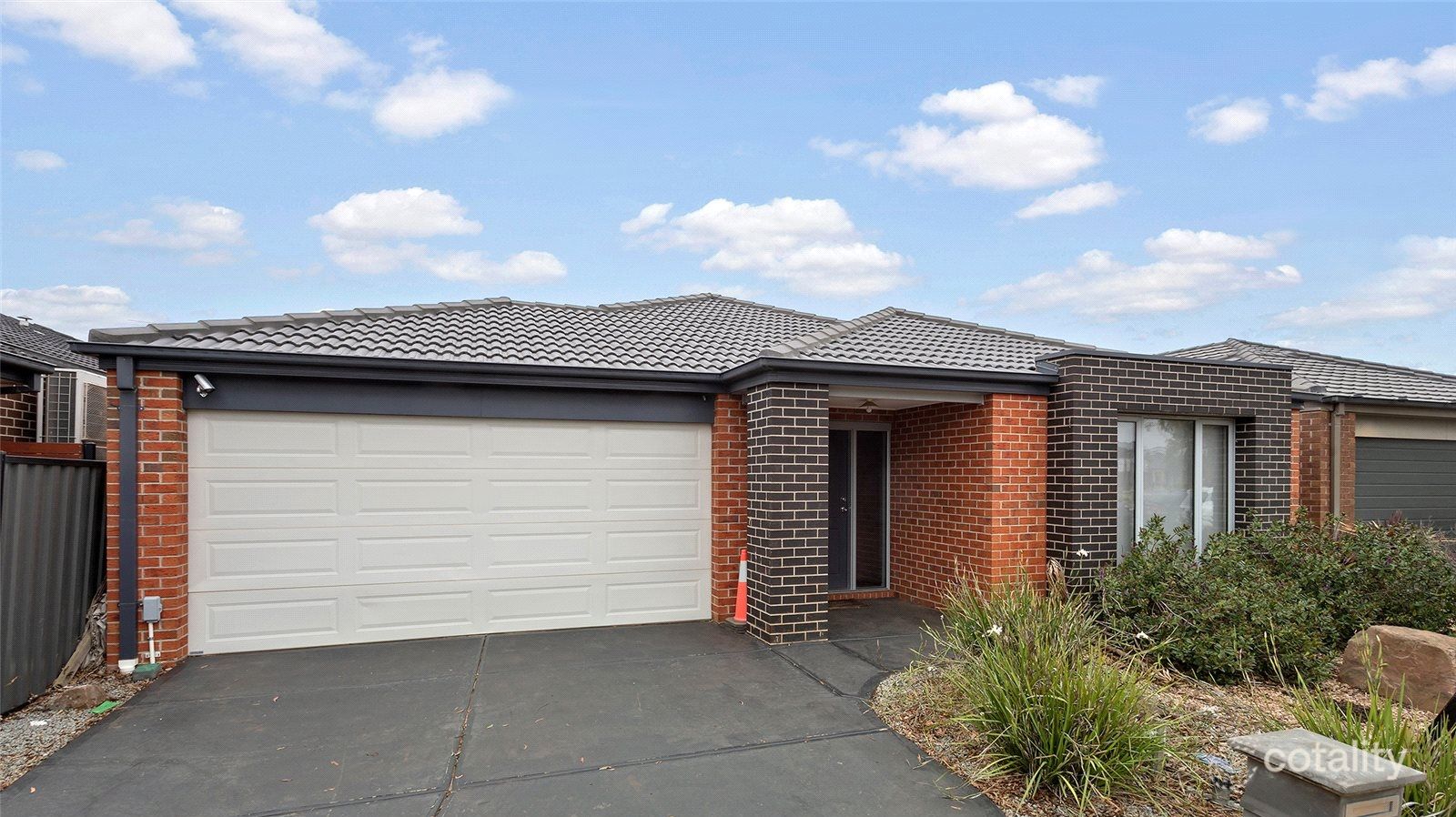 20 Walton Loop, Point Cook, VIC 3030